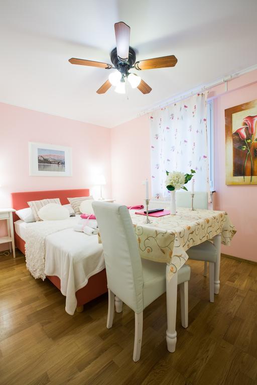 Carman House Hotel เบลด ภายนอก รูปภาพ